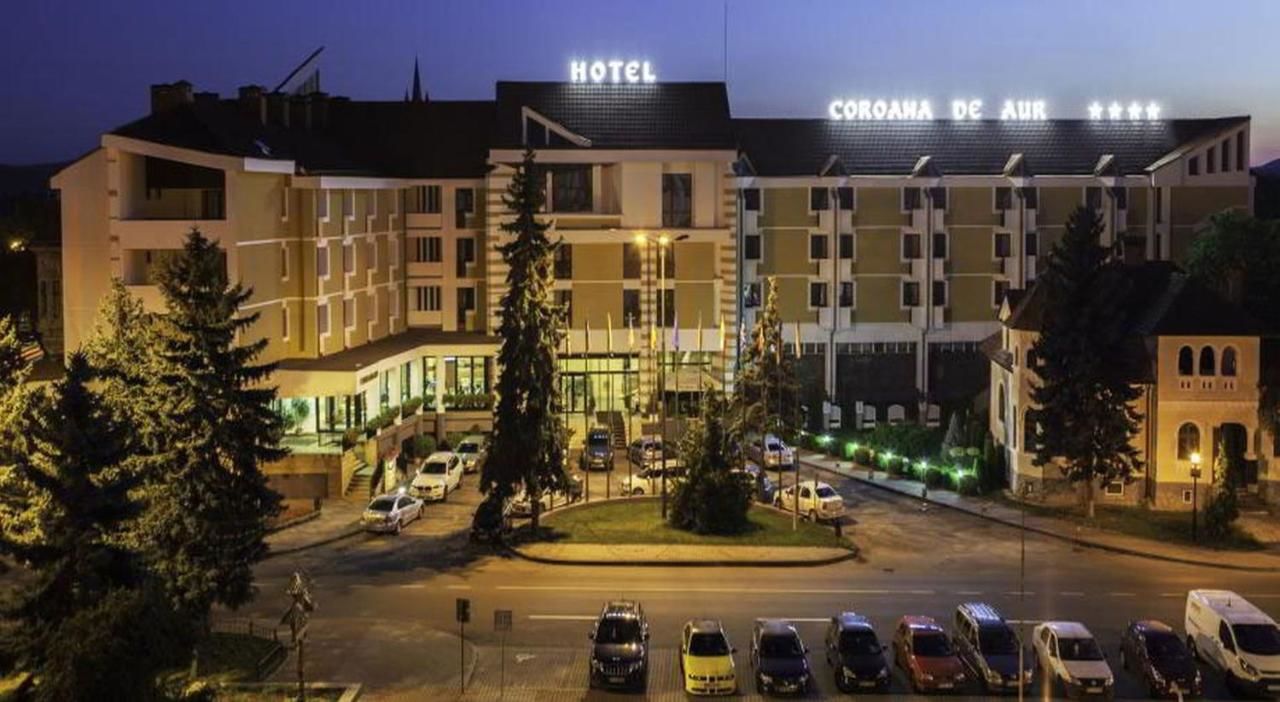 Отель Hotel Coroana de Aur Бистрица-4